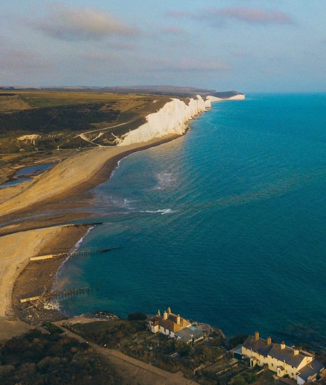 HEY EASTBOURNIANS 👋🏼⠀⠀⠀
Another epic view from Cuckmere ❤️
⠀⠀⠀⠀⠀⠀⠀⠀⠀
📸 Artist: charliemossphoto 
📍Location: #sevensisterscliffs 

⠀⠀⠀⠀⠀⠀⠀⠀⠀⠀
👉🏼 Don’t forget to tag eastbourne_insta and use #eastbourne_insta for a chance to get your Eastbourne photos shared 📸✨ 

👉🏼 Also don’t forget to like & follow the featured artists account if your feeling their vibes 🙌🏻

#eastbourne #sussex #cuckmerevalley #visitsussex #sussexlife #cuckmereriver #beachyhead #sevensisters #sevensisterscountrypark #sevensisterscliffs #eastsussex #scenicbritian #visit_uk #lovegreatbritain #photosofengland #photosofbritain #VisitEngland #ukpotd #UK_GREATSHOTS #britains_talent #uk_shots #thelensbible #bestukpics #igersengland